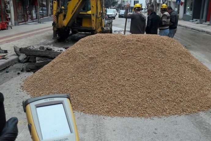 Cumhuriyet Caddesinde Ana Boruda Tadilat Gerçekleşti