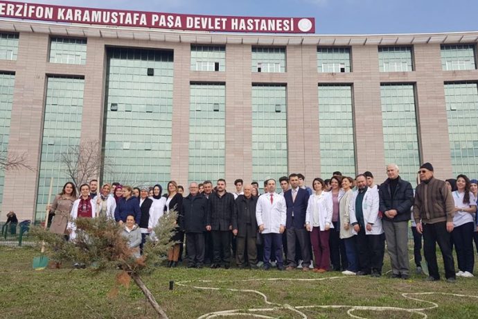 Devlet Hastanesi’nde 100 Adet Fidan Dikimi Gerçekleşti