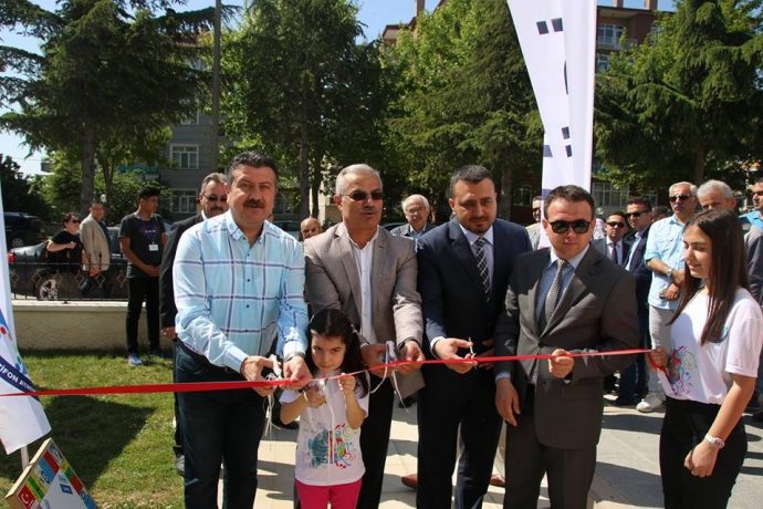 Mucitler Yetişiyor