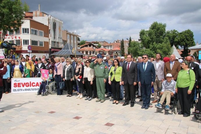 Sosyal Dezavantajlı Hemşehrilerimizle Mutlu Bir Günü Paylaştık