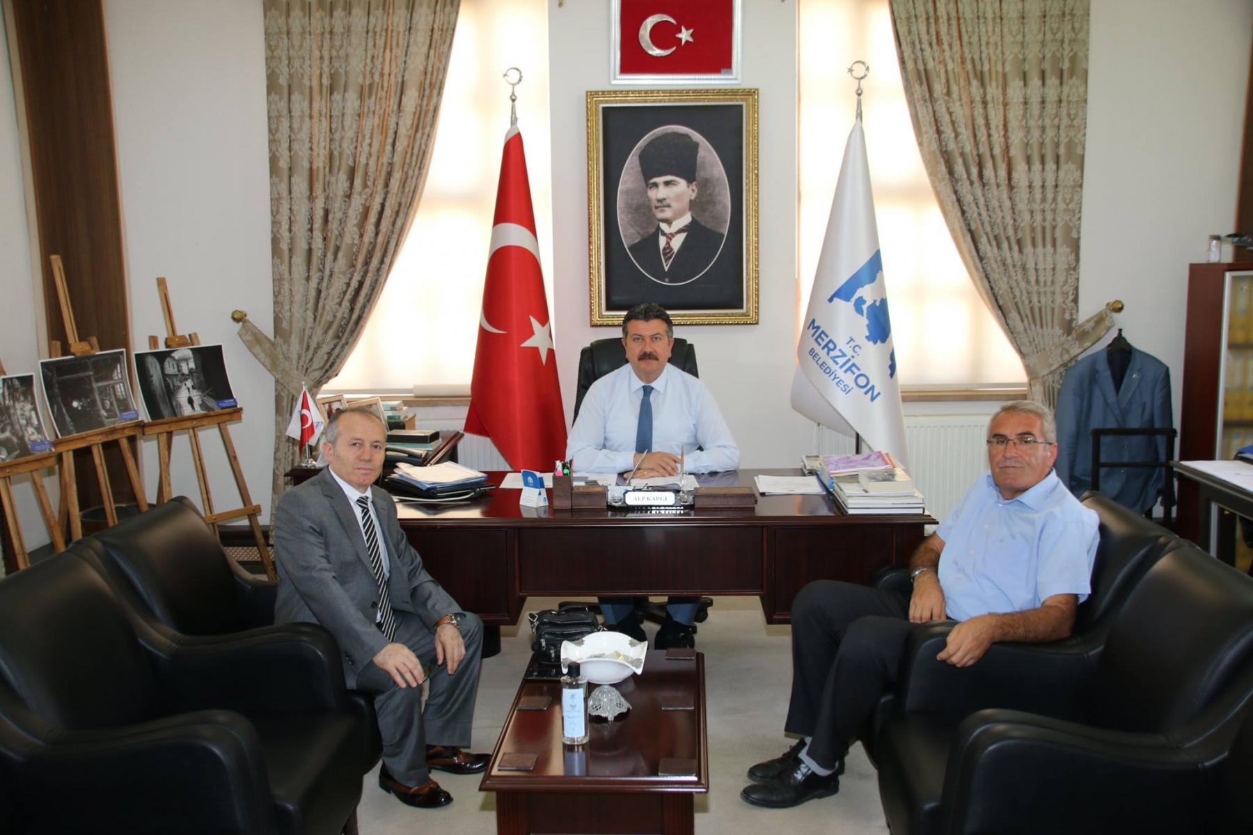 Sn. Yüksel Him Belediyemize Ziyarette Bulundu