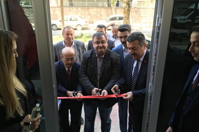 Yakamoz Tekstilin Açılışı Gerçekleşti
