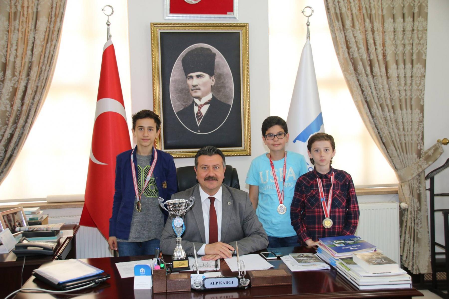 Başarılarıyla Gururumuz Oldular