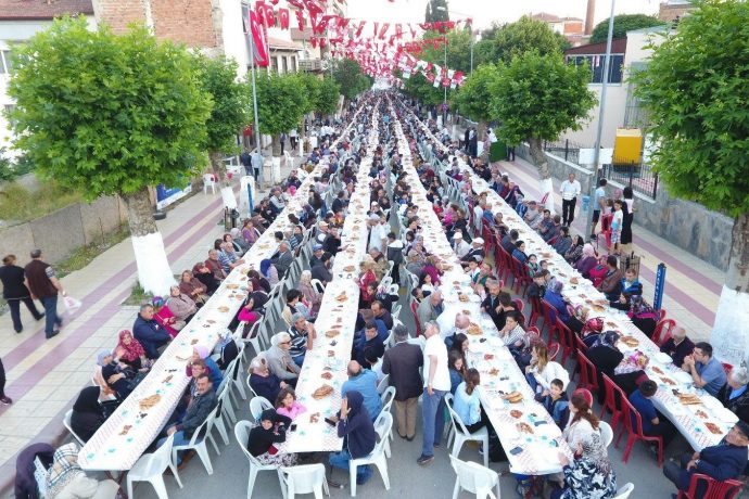 Böyle Muhteşem Bir Tabloya Ev Sahipliği Yapmaktan Gurur Duyduk