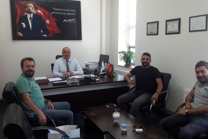 Okul Arkadaşından Başkan Yardımcımıza Ziyaret