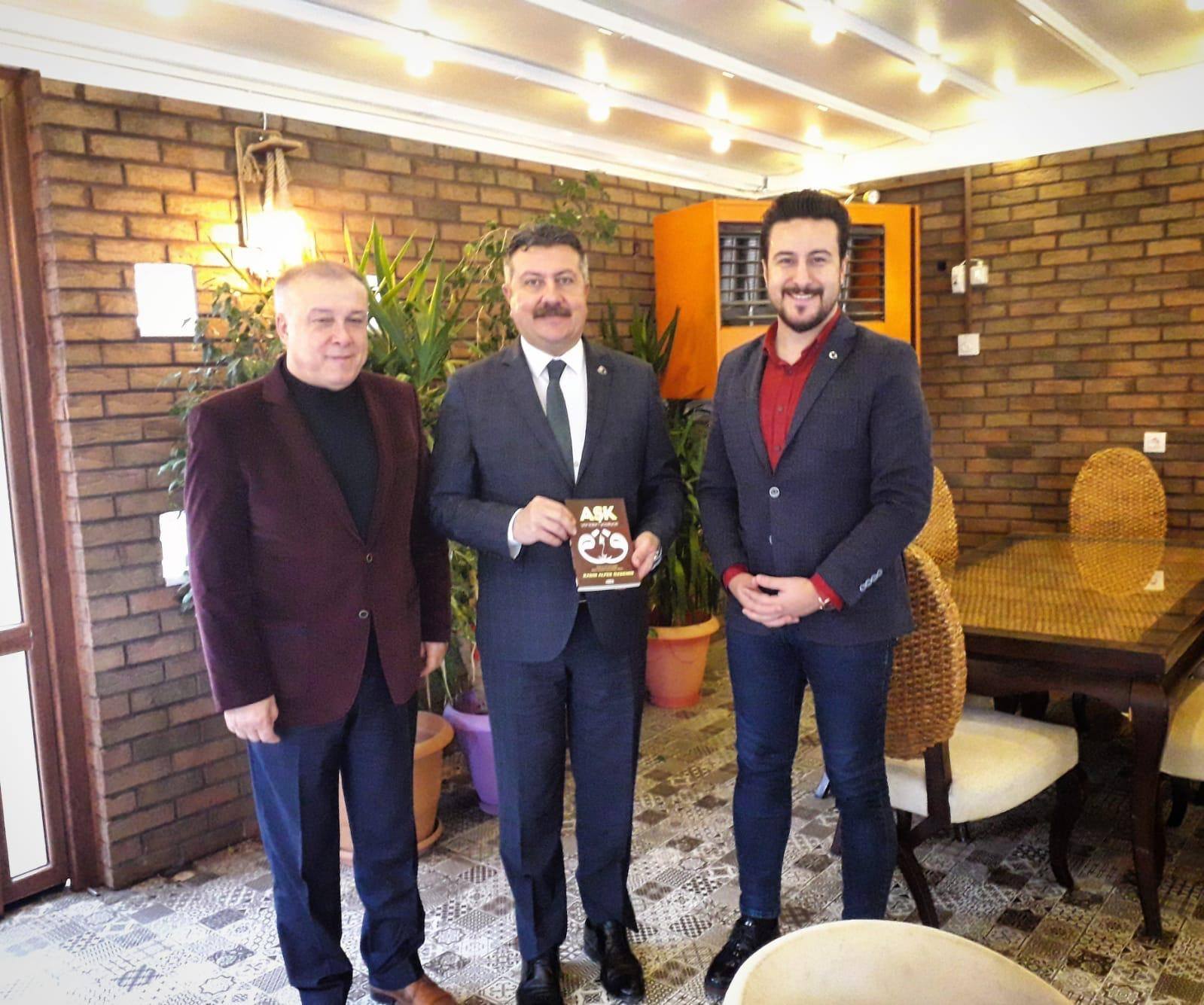 Özgür Özdemir ve Kasım Alper Özdemir’den Başkanımıza Ziyaret