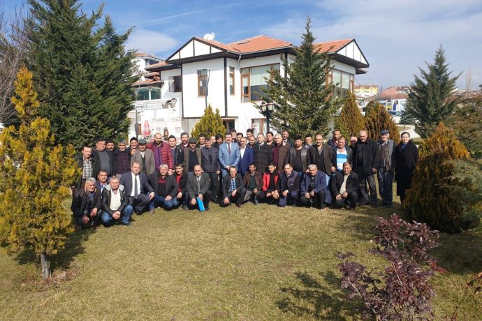 Sebze, Meyve Fiyatlarındaki Artışlar Pazar Esnafımızdan Değil, Üretim Ekonomisi ve Yönetimin Yanlış Politikasından Kaynaklanmaktadır