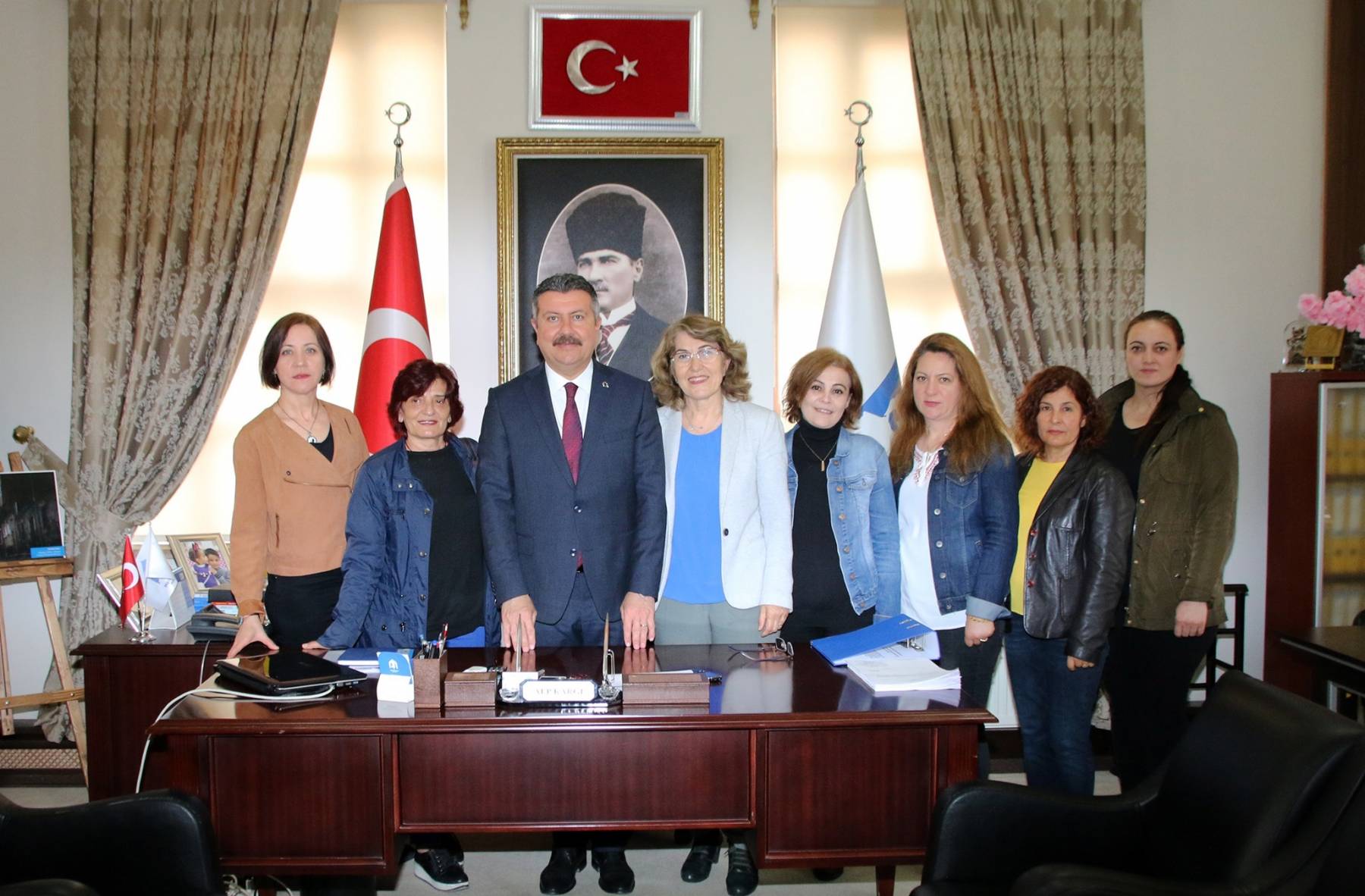 Cumhuriyet Halk Partisi Önceki Dönem İlçe Kadın Kolları Yönetiminden Ziyaret