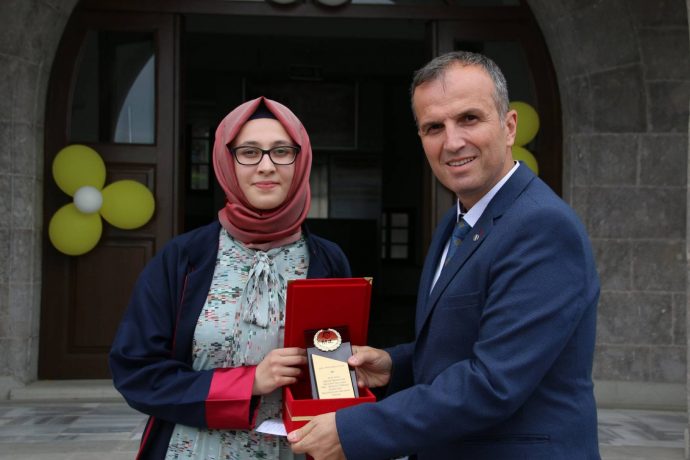 Öğrencilerin Mutluluklarına Ortak Olduk
