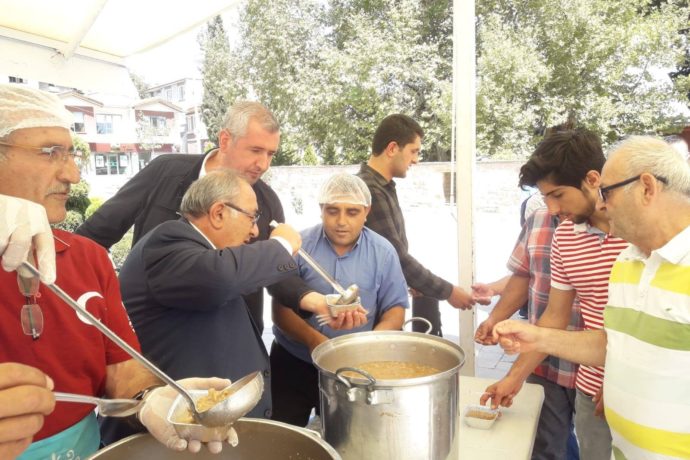 Hemşehrilerimize Aşure İkramında Bulunduk