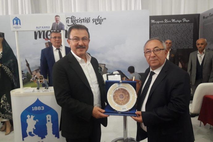 Eyüp Sultan Belediye Başkanından Merzifon Standımıza Ziyaret