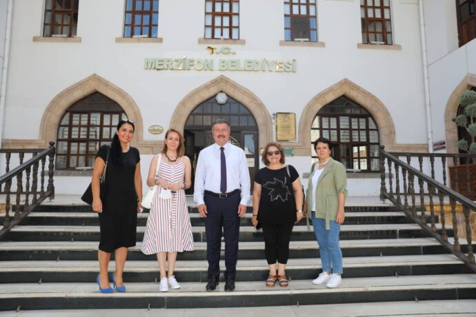 Sinop, Amasya ve Merzifon CHP Kadın Kolları Başkanlarından Belediyemize Ziyaret