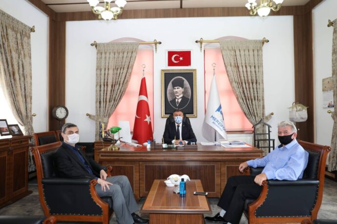 Merzifon Vakıfbank Müdürü Sn. Bekir Kartaloğlu’ndan Belediyemize Ziyaret