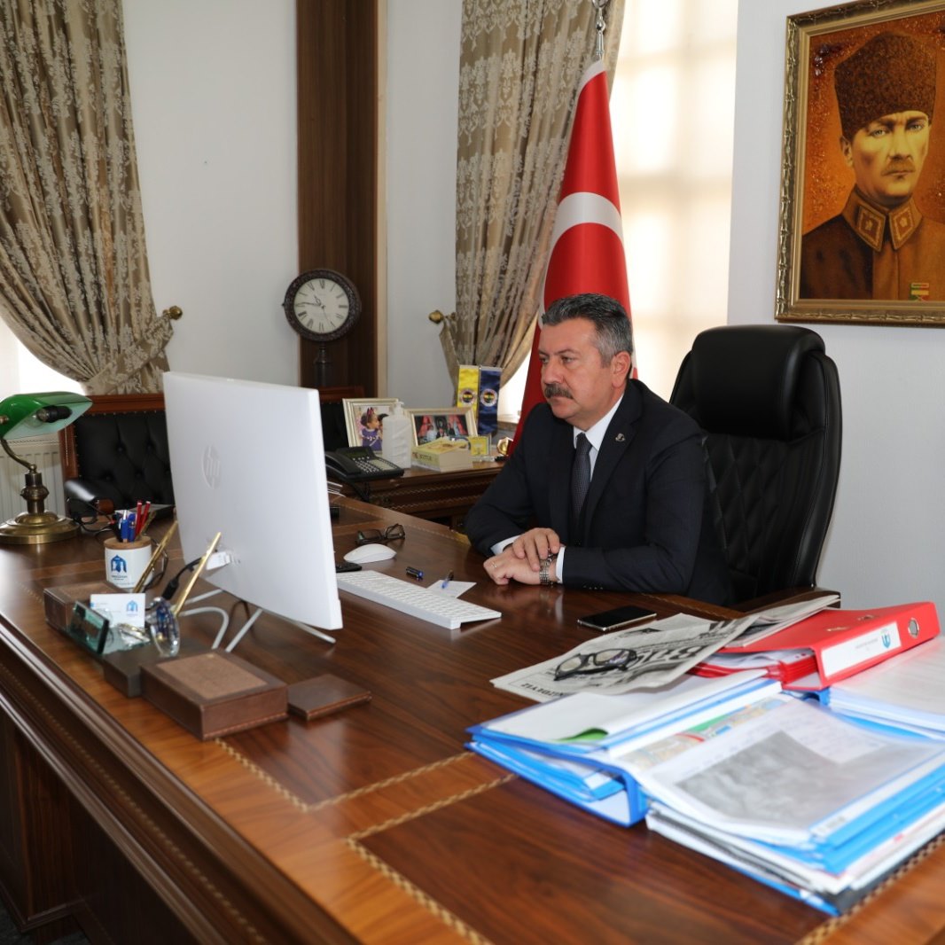 Başkanımız Balkan İşbirliği Zoom Canlı Yayınına Katıldı