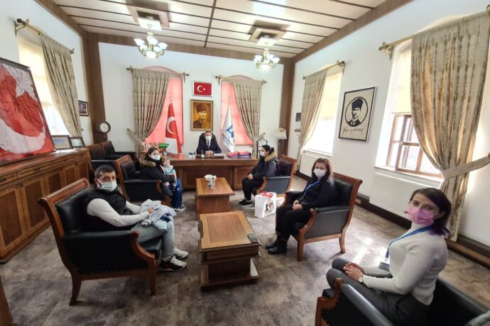 Başkanımız Aren Bebek ve Ailesini Belediyemizde Ağırladı