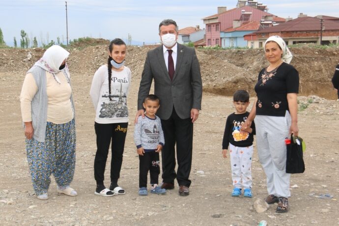 Başkanımız Poyraz ve Kerem’e Park Sözü Verdi