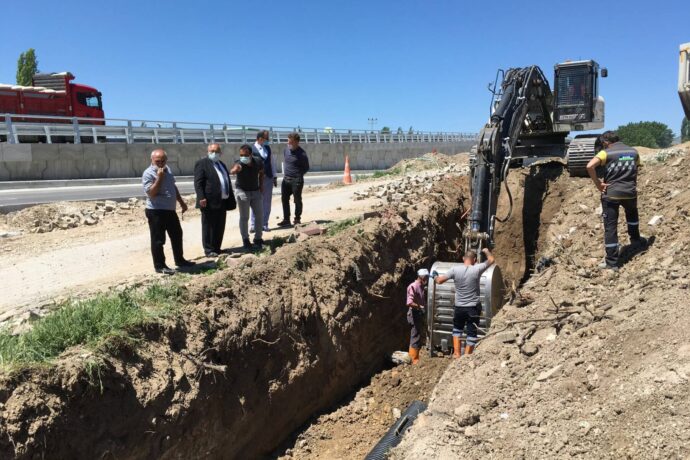 Kanalizasyon Kollektör Hattının Güzergah Değişim Çalışmaları Devam Ediyor