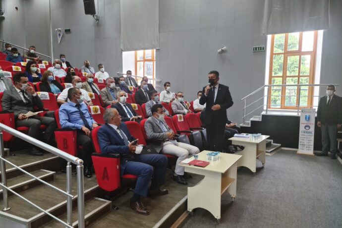 Amasya Valimiz Mahalle ve Köy Muhtarlarımızla Bir Araya Geldi