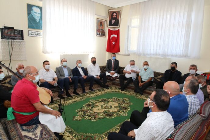 Başkanımız ve Başkan Yardımcılarımız Hz. Hüseyin Ve Kerbela Şehitlerini Anma Programına Katıldı