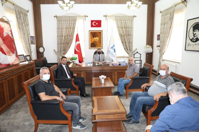 Ağaç ve İnşaat Sanatkarları Esnaf Odası Başkanı Belediyemize Ziyarette Bulundu