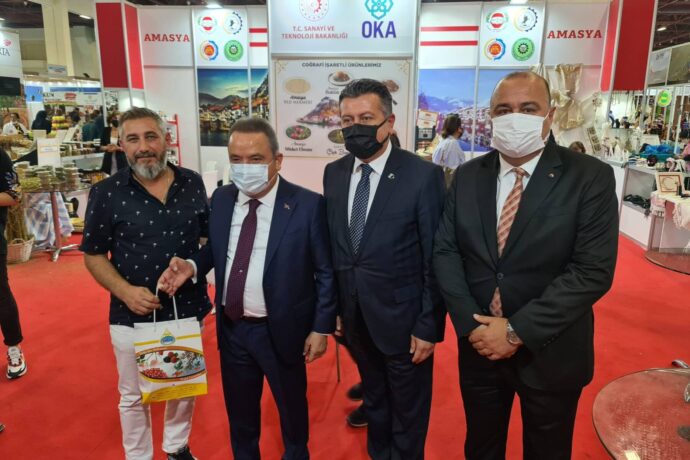 Antalya Büyükşehir Belediye Başkanı Sn. Muhittin Böcek Standımıza Ziyarette Bulundu