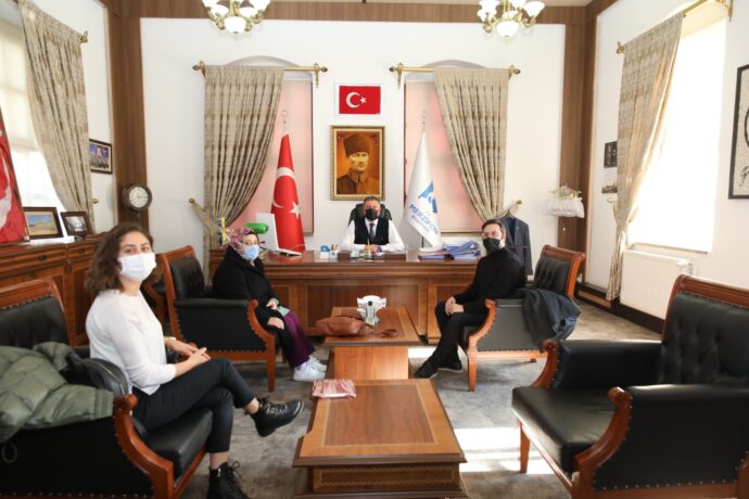 Merzifon Kitap Kulübünden Belediyemize Ziyaret