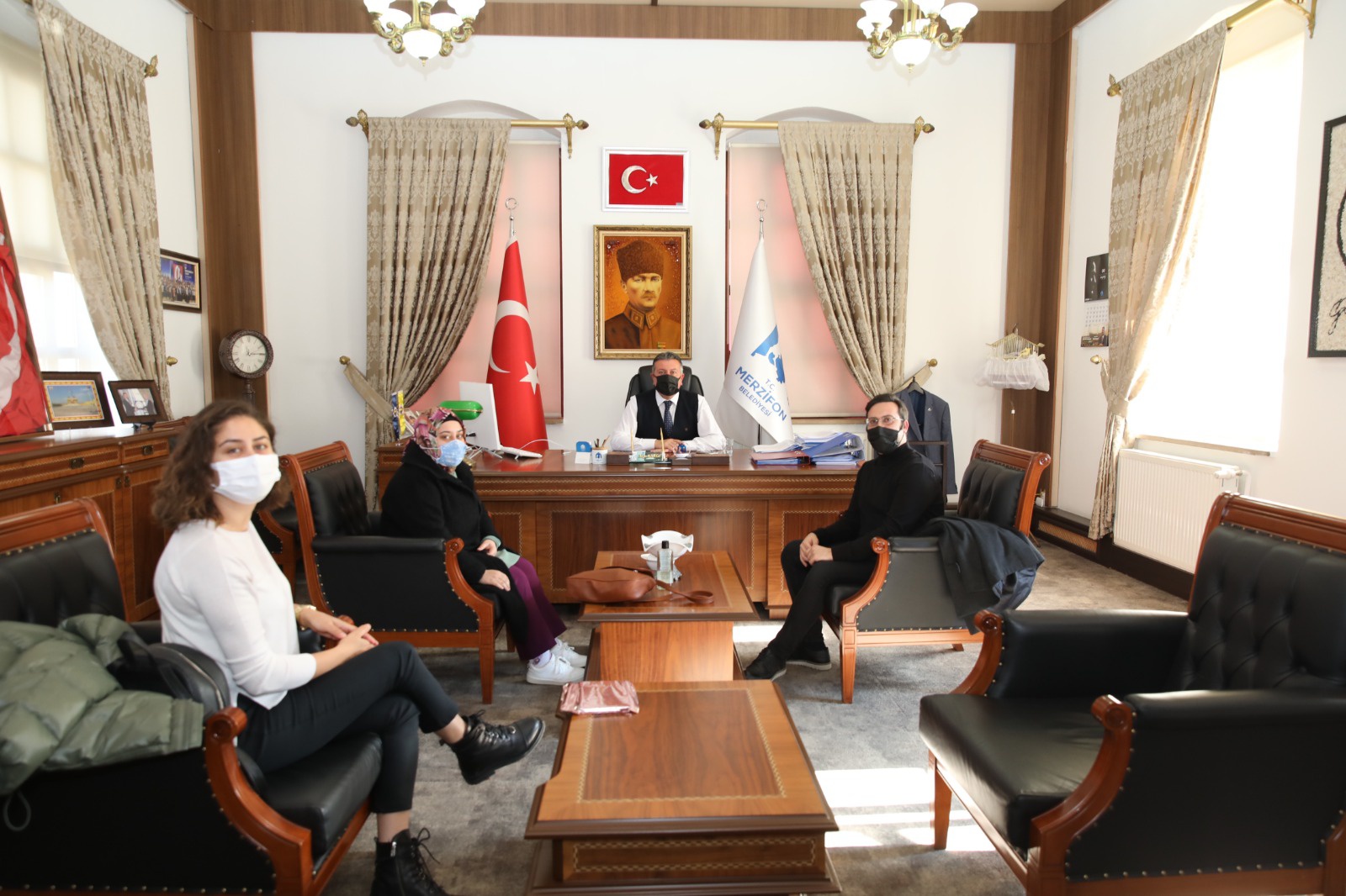 Merzifon Kitap Kulübünden Belediyemize Ziyaret