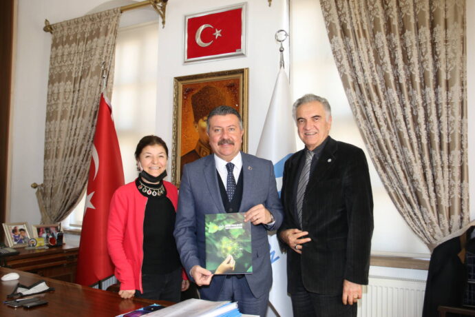 Sn. Turan Gürdoğan ve Sevgi Gürdoğan Belediyemize Ziyarette Bulundu
