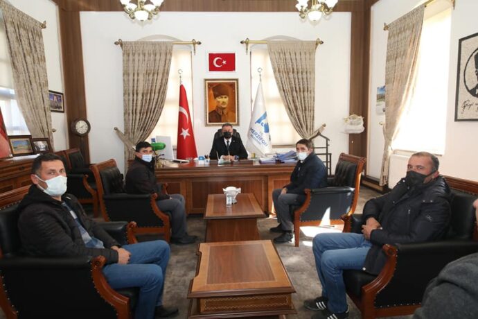 Gümüştepe Köyü Muhtarımız Murat Çevik Belediyemize Ziyarette Bulundu