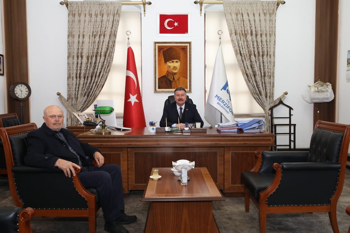 Sn. İsmail Uysal’dan Belediyemize Ziyaret