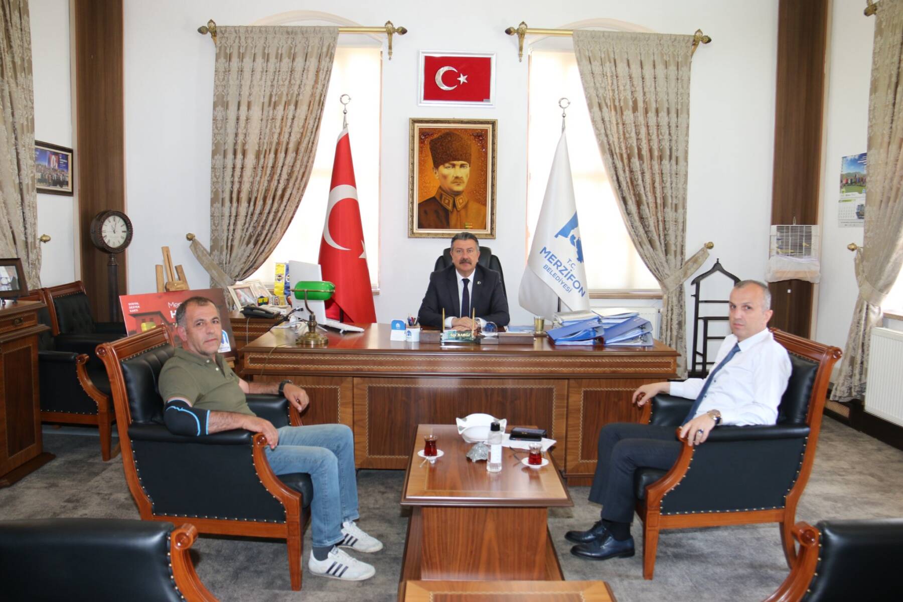 Sofular Mahallesi Muhtarından Belediyemize Ziyaret