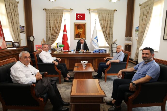 Selahattin Saka, Serkan ve Halil Saka Belediyemize Ziyarette Bulundu
