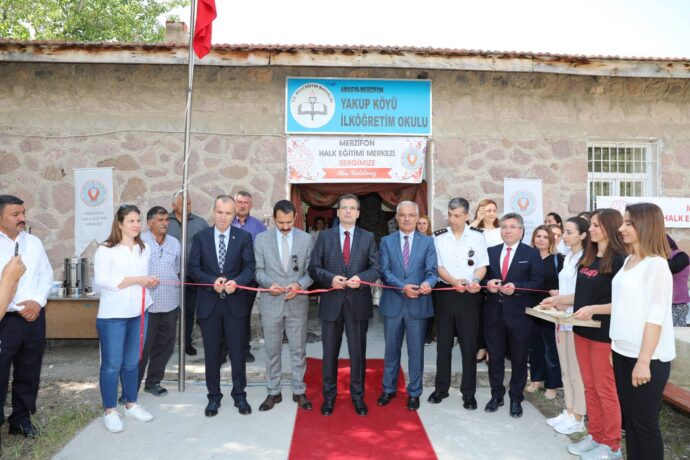 Başkan Vekilimiz Erkan Ergül, Yakup Köyü’nde Giyim Kursu Sergisine Katıldı