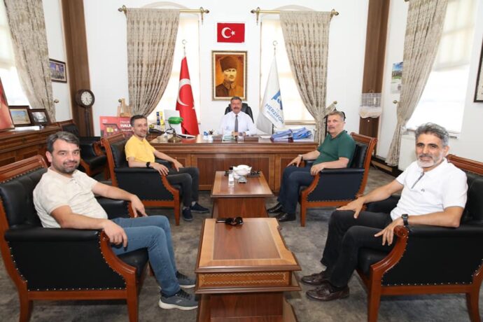 Ak Parti İlçe Başkanı ve Meclis Üyeleri Belediyemize Ziyarette Bulundular