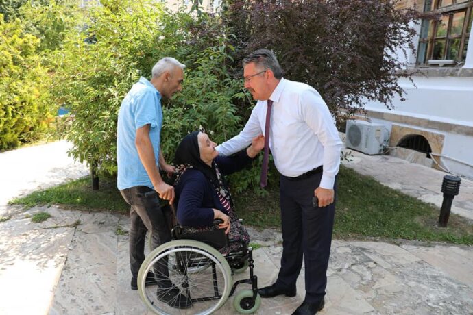 Belediyemize Ziyarette Bulunan Hemşehrilerimizle Keyifli Bir Sohbet Gerçekleştirdik