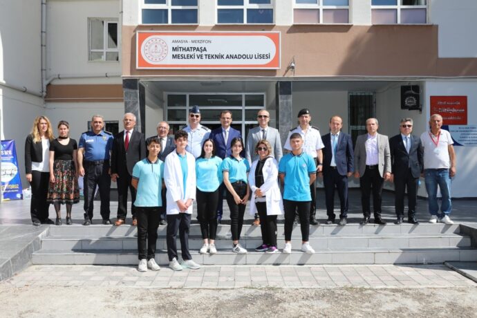 Başkan Yardımcılarımız Gezici Çanakkale Sergi Müzesi Açılışı’na Katıldı