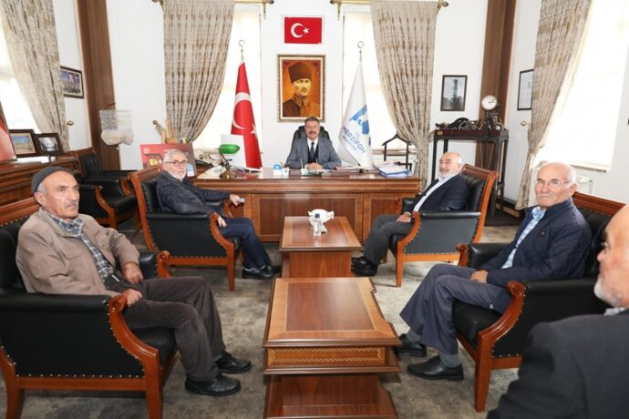 Yunus Emre Mahallesi Sakinleri Belediyemize Ziyarette Bulundular.