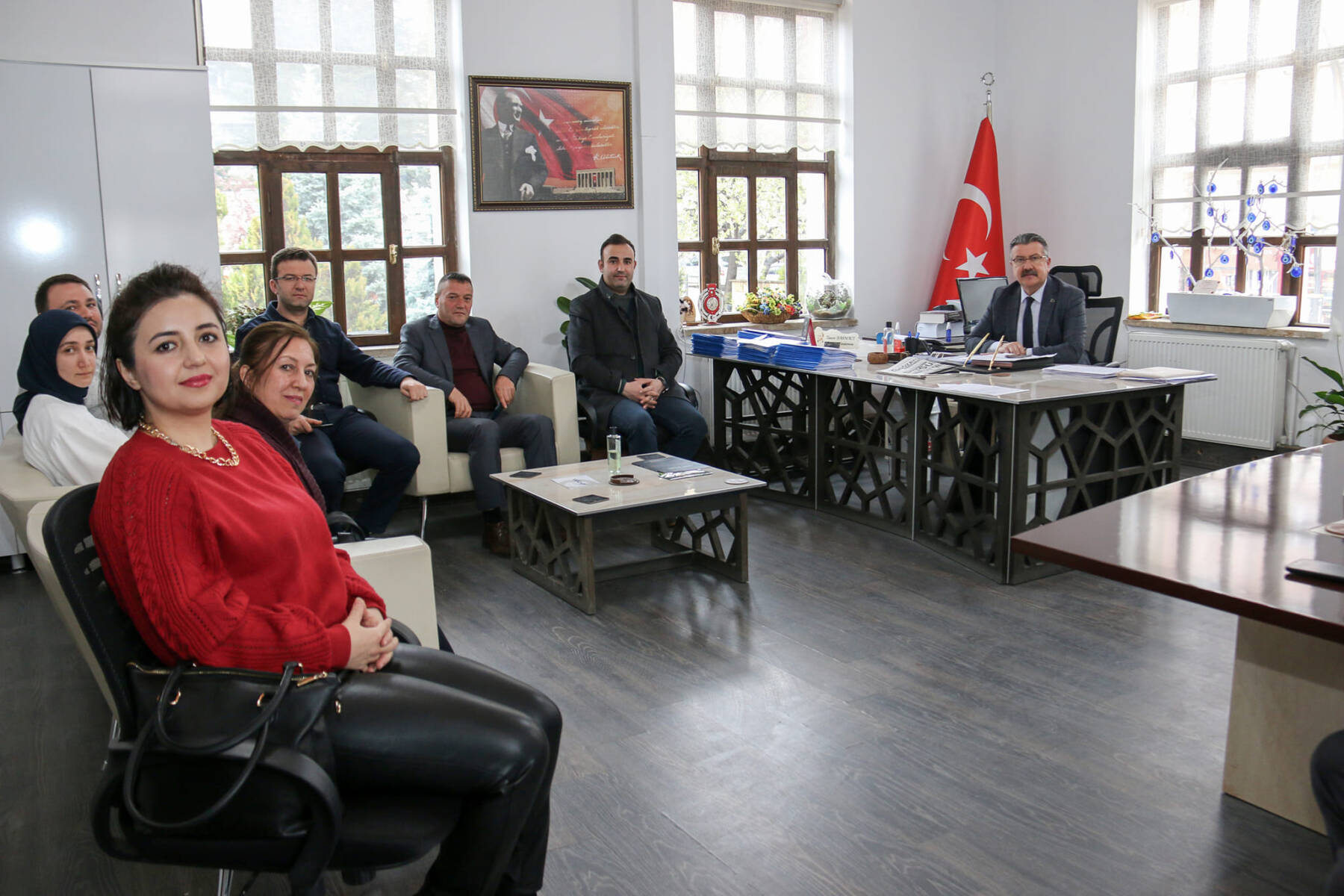İlçemizde faaliyet gösteren Şehir Bölge Plancısı, Harita Mühendisi, İnşaat Mühendisi, Jeoloji Mühendisi, Mimar arkadaşlarımız ve belediyemizin teknik biriminde çalışan arkadaşlarımızla bir araya geldik.