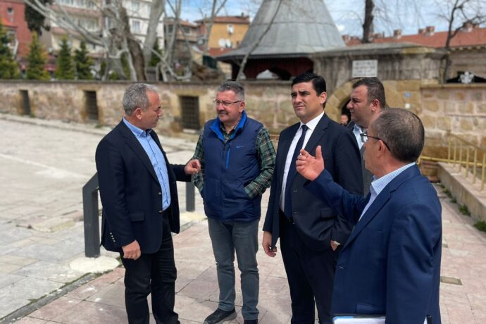 İBB Başkan Danışmanı ve Erişilebilirlik Koordinatörü Sn. Adem KUYUMCU ile İBB Mahalli İdareler Koordinatörü Sn. Bülent AKKÖSE ziyaretimize geldiler