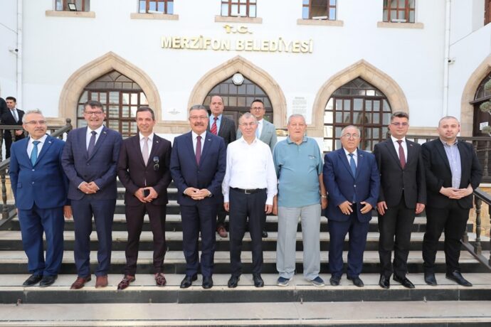 Amasya Valimiz ve Suluova Kaymakamımız Belediyemize Ziyarette Bulundular