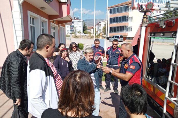 Merzifon Sevgican Özel Eğitim ve Rehabilitasyon Merkezi’nden İtfaiye Müdürlüğümüze Ziyaret