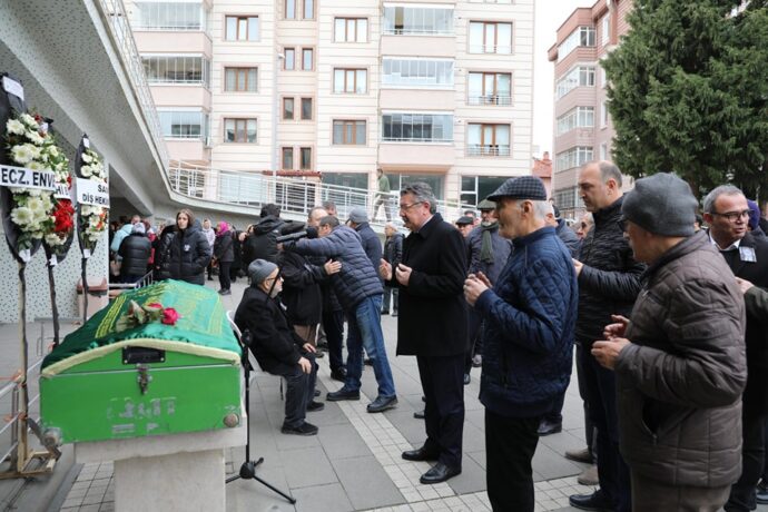 Belediye Başkanımız Doğan Eroğlu’nun Cenaze Törenine Katıldı