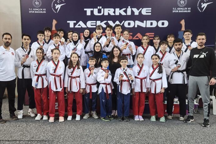Adana’da Merzifon Rüzgarı Esti