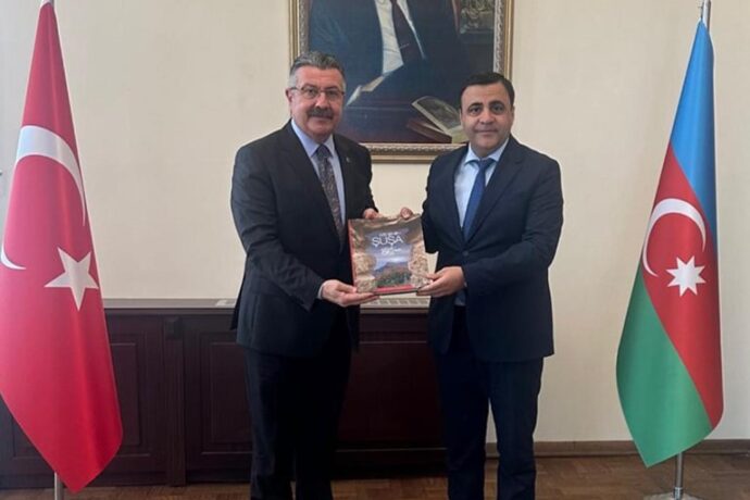 Tahminlerin Ötesinde Çok Muazzam Bir Kitap Fuarı’na İmza Atacağız