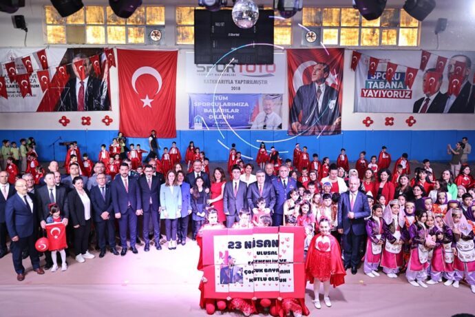 23 Nisan Ulusal Egemenlik ve Çocuk Bayramı’nı Coşkuyla Kutladık