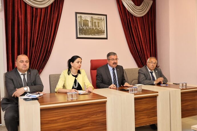 Belediye Başkanımız, Kurban Bayramı Öncesi Toplantı Gerçekleştirdi