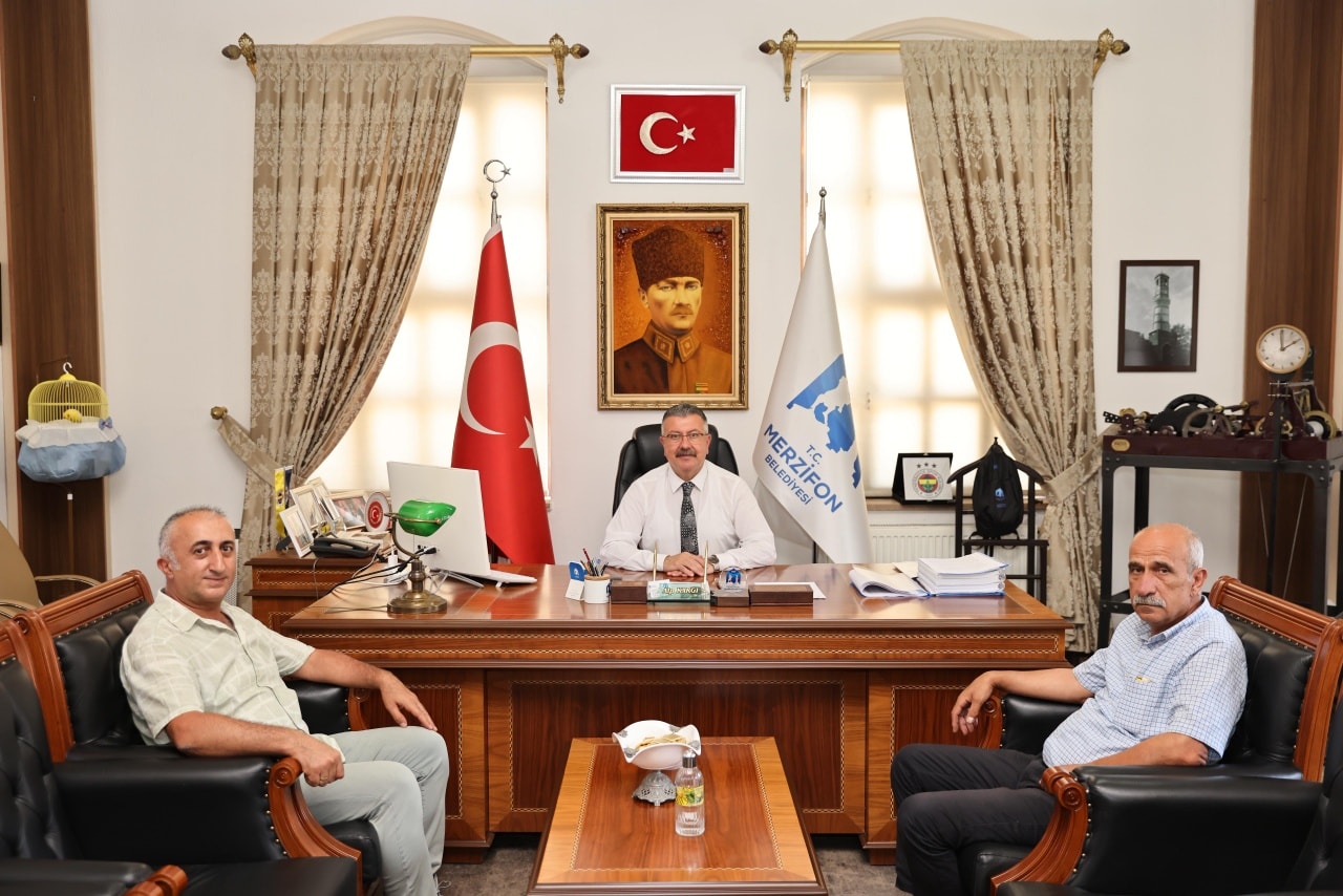 Mehmet Yıldırım ve Şener Şen’den Belediyemize Ziyaret