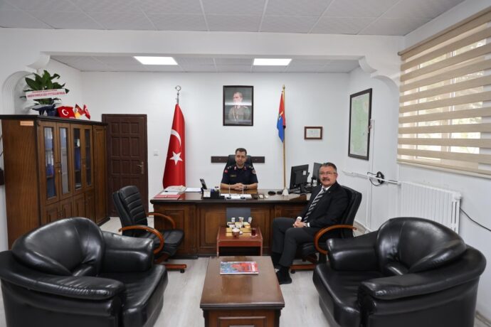 Belediye Başkanımız, Jandarma Komutanına Ziyarette Bulundu