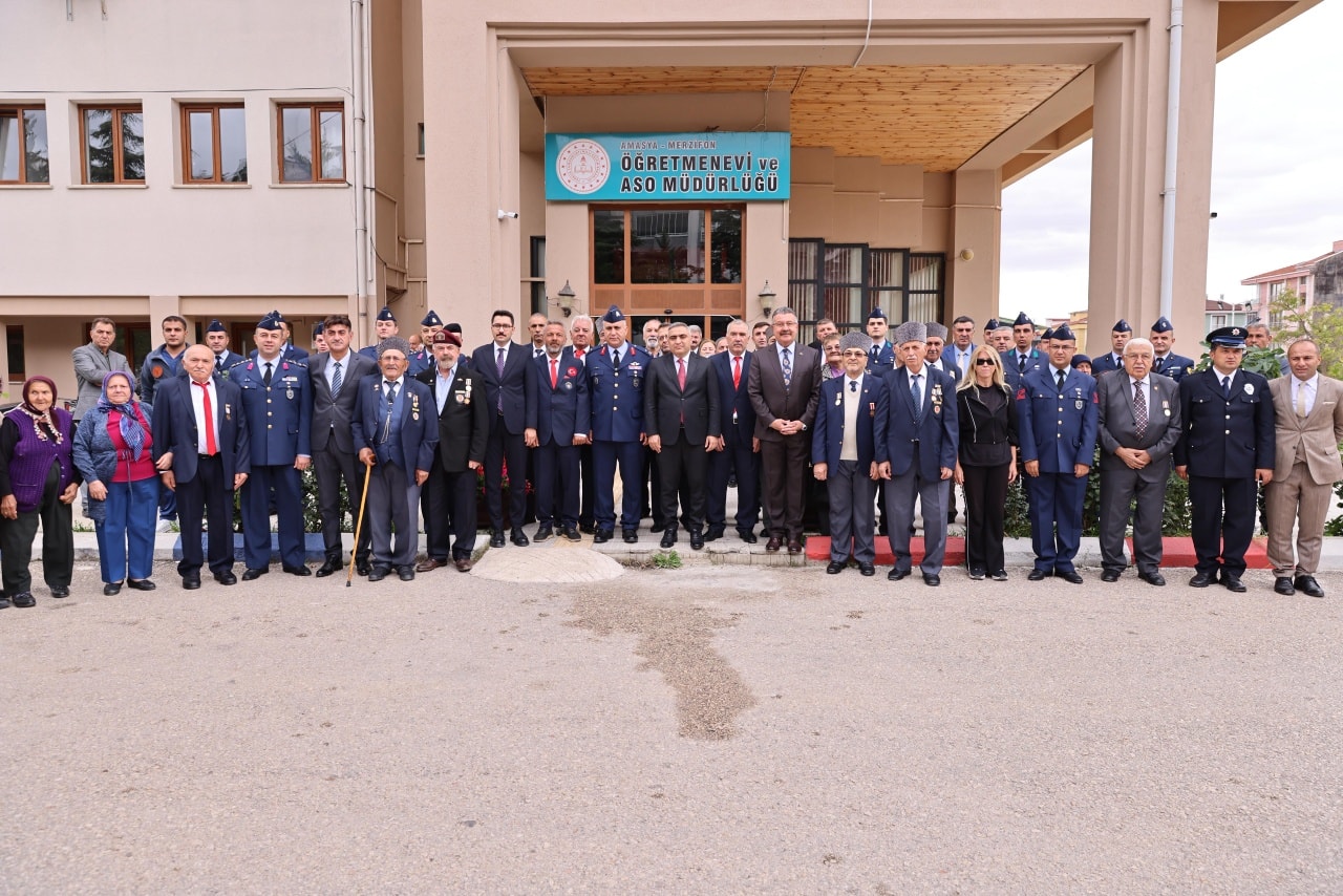 Belediye Başkanımız, Gazilerimiz ve Aileleriyle Bir Araya Geldi