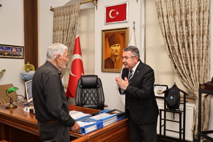 Başkanımız, Halk Gününde Hemşehrilerimizin Taleplerini Dinledi